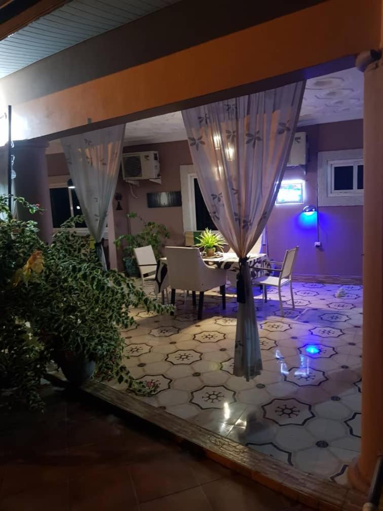 Nana Adu Guest House Koforidua Buitenkant foto