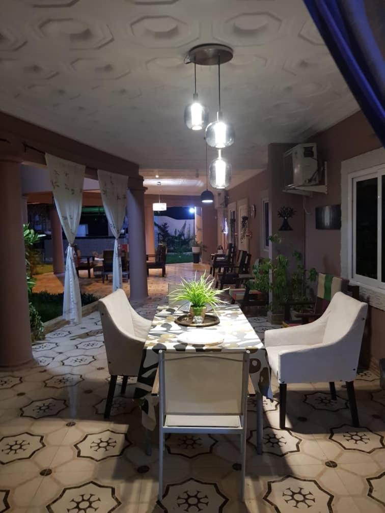 Nana Adu Guest House Koforidua Buitenkant foto